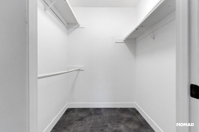Building Photo - Charming 2BR Condo in Fresno