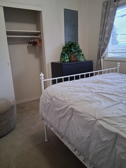 Building Photo - 24203 36th Ave S