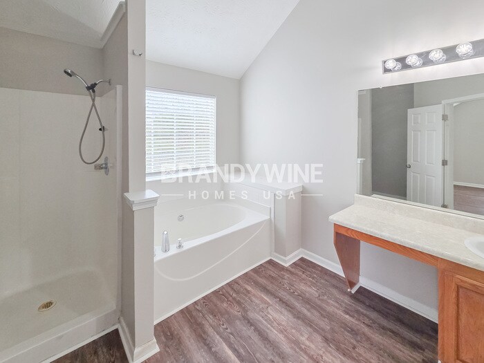 Building Photo - 2334 Brookgate Way