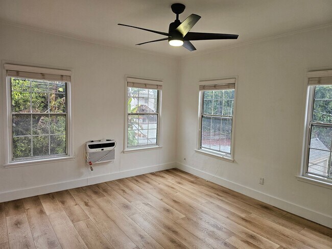 Floorplan - 6439 Orange Street