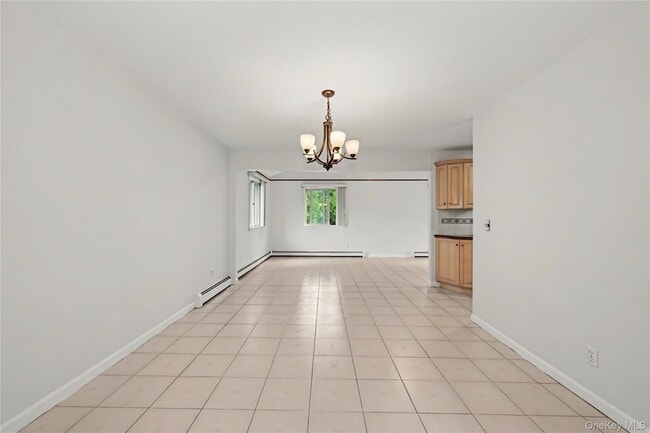 Building Photo - 568 Manville Rd
