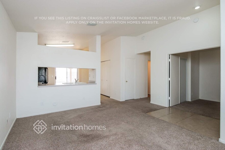 Building Photo - 1688 S Pinto Dr