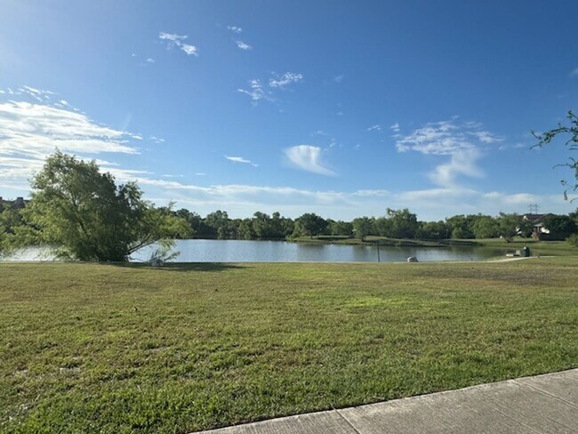 Building Photo - Coming soon... Move in May 8th, 2026