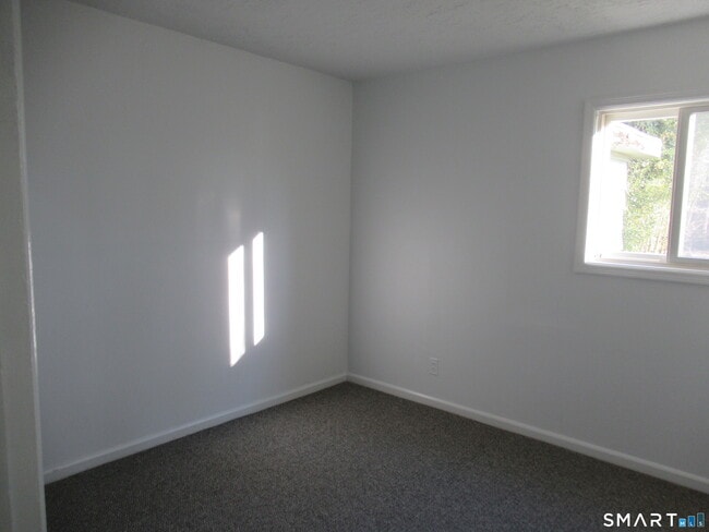 Building Photo - 74 Harvester Rd