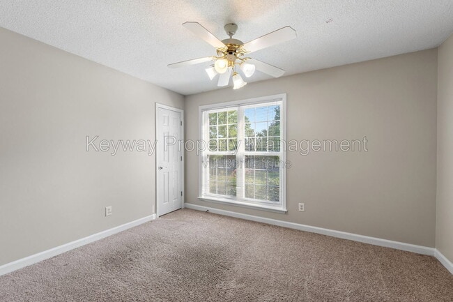 Building Photo - 5366 Angel Falls