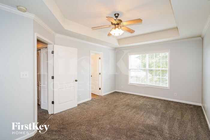 Building Photo - 1407 Ambleside Dr