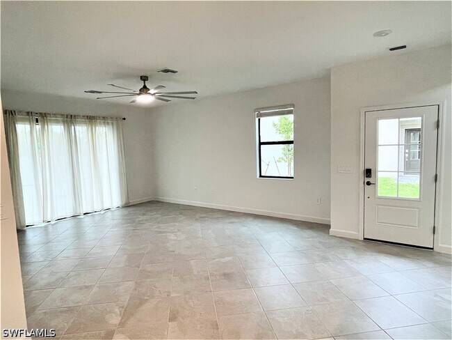 Building Photo - 14237 Pine Lodge Ln