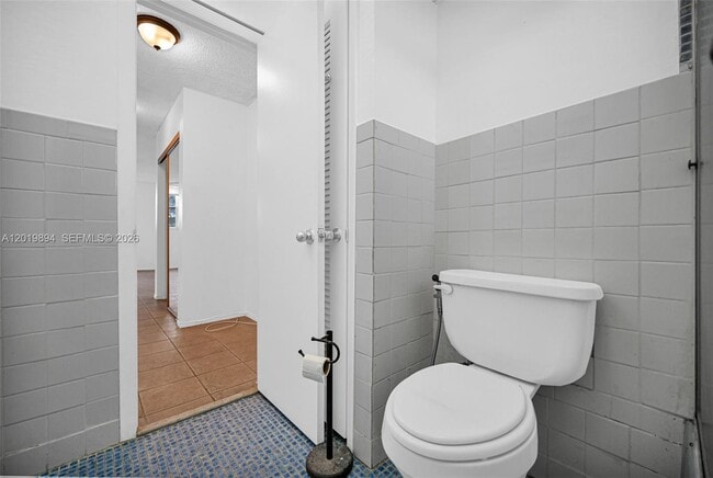 Building Photo - 1075 NE Miami Gardens Dr