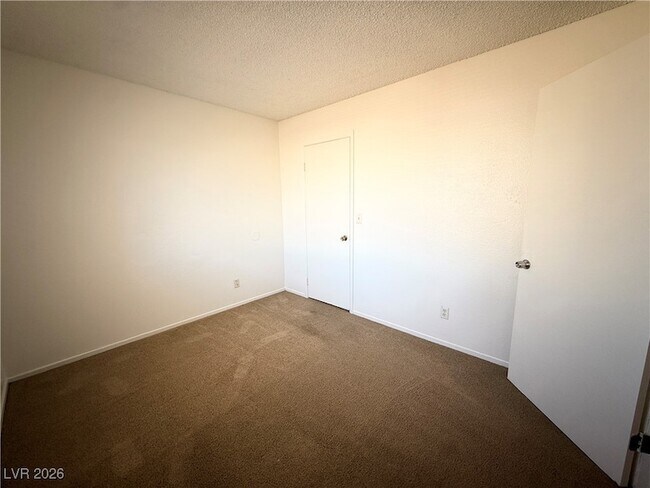 Building Photo - 129 Colbath St