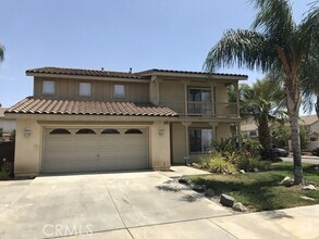 Building Photo - 26601 Santa Rosa Dr