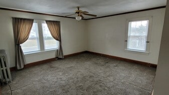 Building Photo - 4120 Kutztown Rd