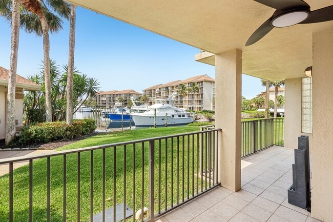 Building Photo - 1601 Marina Isle Way