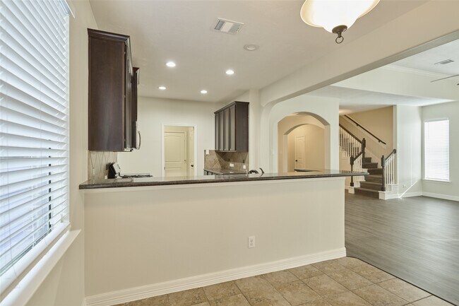 Building Photo - 630 Aulia Ln