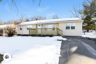 Building Photo - 3601 S Pleasant St