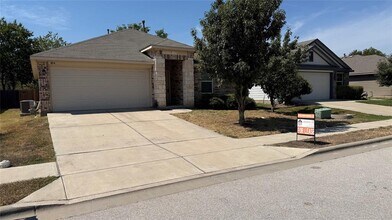 Building Photo - 804 Red Tails Dr