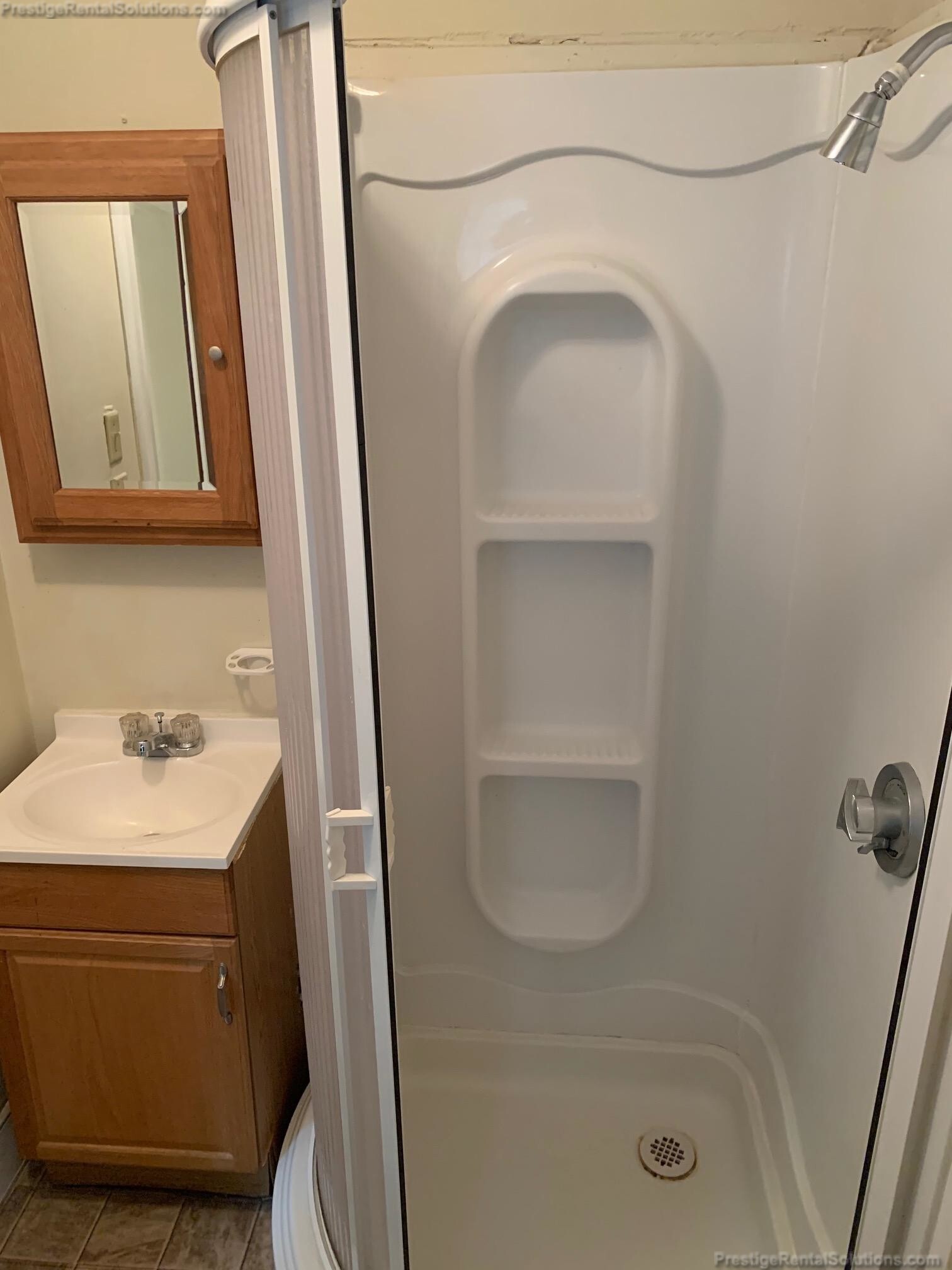 Building Photo - 194 Fairmount Ave