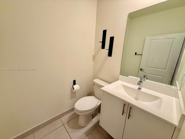 Building Photo - 8001 NW 41st St