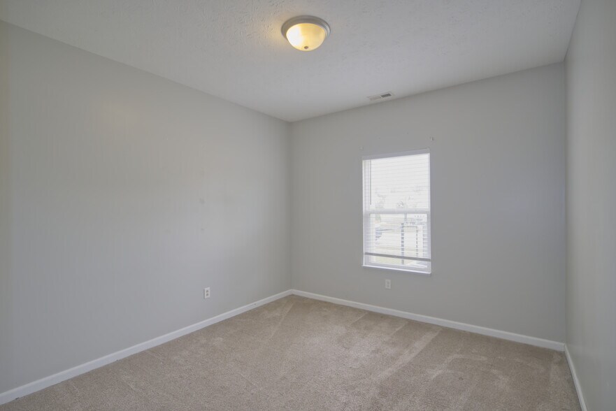 Building Photo - 5739 Outer Bank Rd