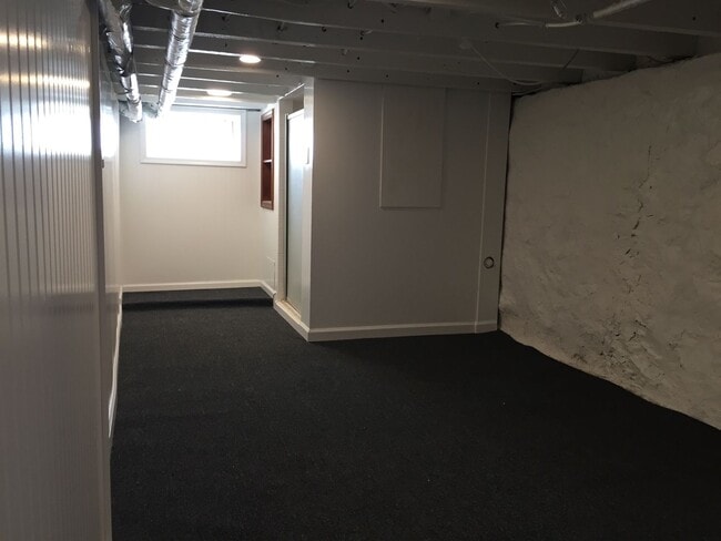 Building Photo - Don’t Miss Out – This Home Won’t Last Long!