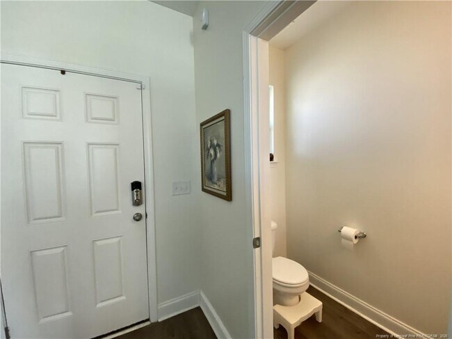 Building Photo - 140 Verdmont Dr