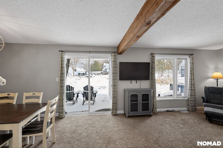 Building Photo - 18101 Stoneridge St