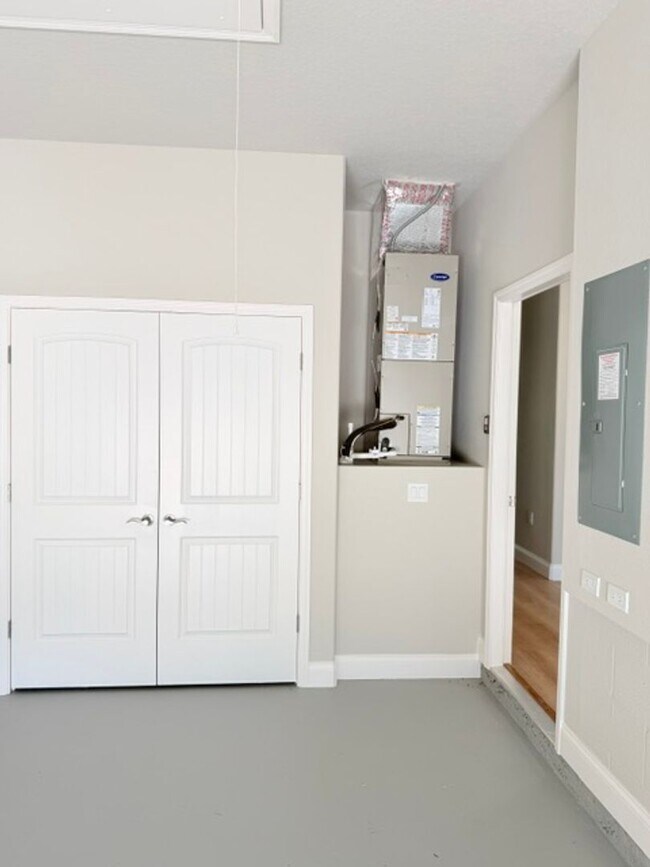 Building Photo - 29 Slumber Path
