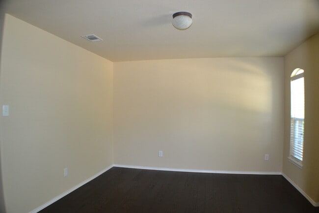Building Photo - House For Lease in Frisco
