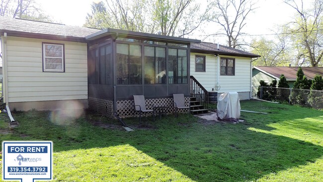 Building Photo - $2,200 | 3 Bedroom, 3 Bathroom House | Pet Friendly* | Available for August 1st, 2026 Move In!