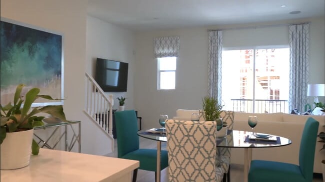 Building Photo - $4,000 - 4 Bed / 3.5 Bath Luxury Townhome in Suwerte Community in Otay Ranch