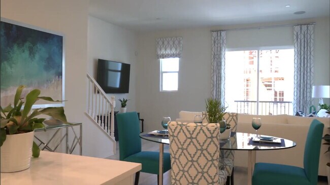 Building Photo - $4,400 - 4 Bed / 3.5 Bath Luxury Townhome in Suwerte Community in Otay Ranch