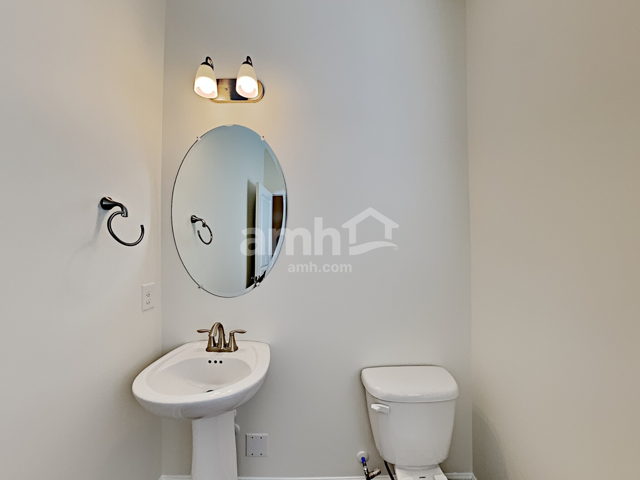 Building Photo - 4953 Chutney Dr