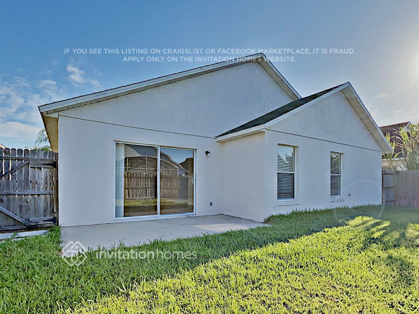 Building Photo - 1718 Snaresbrook Way