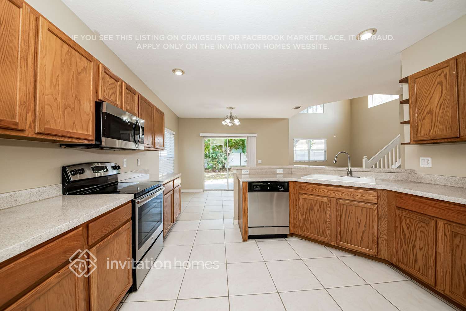 Building Photo - 710 Cristelle Jean Dr