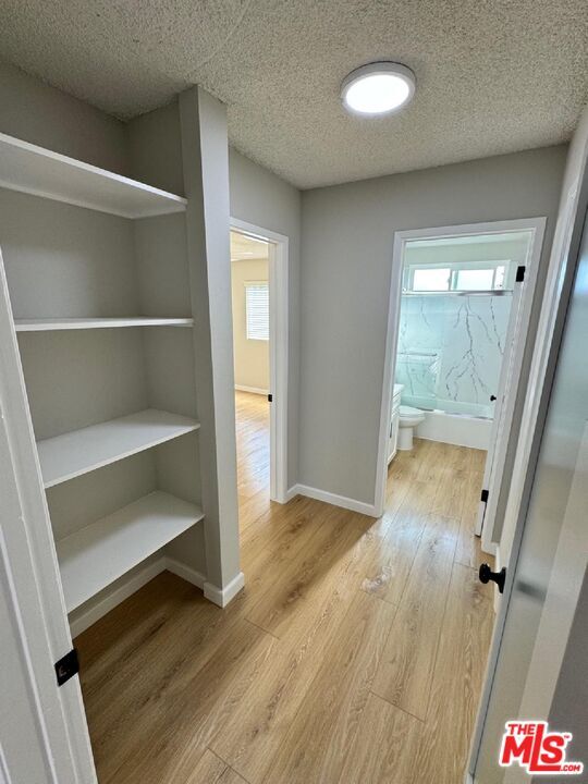 Building Photo - 505 S Wilton Pl