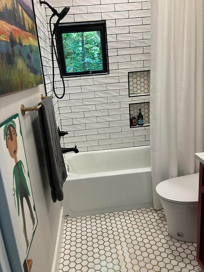 Building Photo - 348 Winners Cir