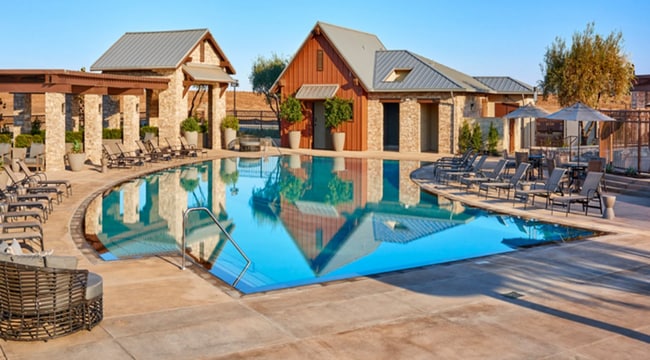 Primary Photo - $2,295 HWY 41 & Ave 12, HOA Pool, Solar, 3...