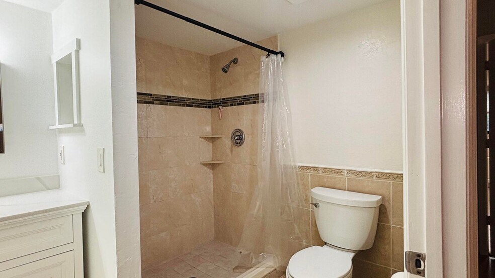 Building Photo - 9521 Boca Cove Cir