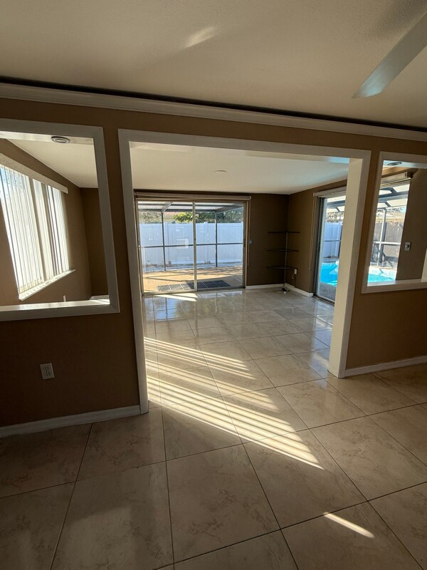 Building Photo - 9105 Sterling Ln