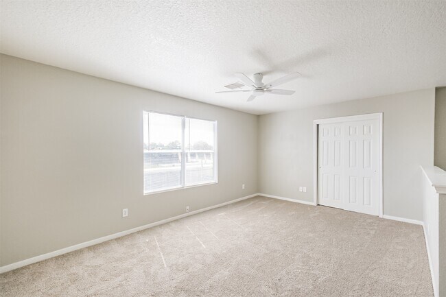 Building Photo - 5626 Calm Ct