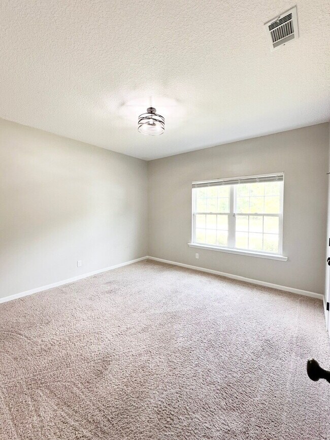 Building Photo - Home for Rent