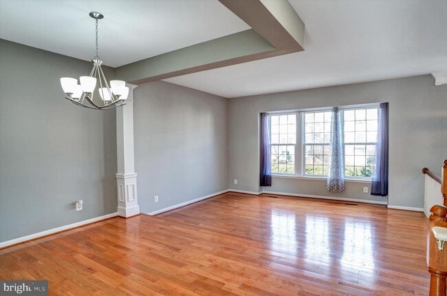 Building Photo - 43787 Virginia Manor Terrace