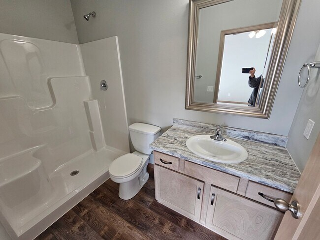 Building Photo - Tunis Drive Townhomes