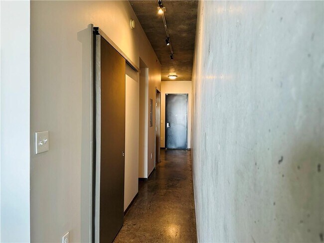 Building Photo - 480 John Wesley Dobbs Ave NE