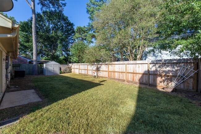 Building Photo - 9418 Wandsworth Dr