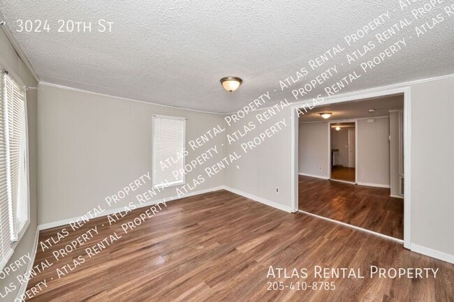 Building Photo - 3024 20th St