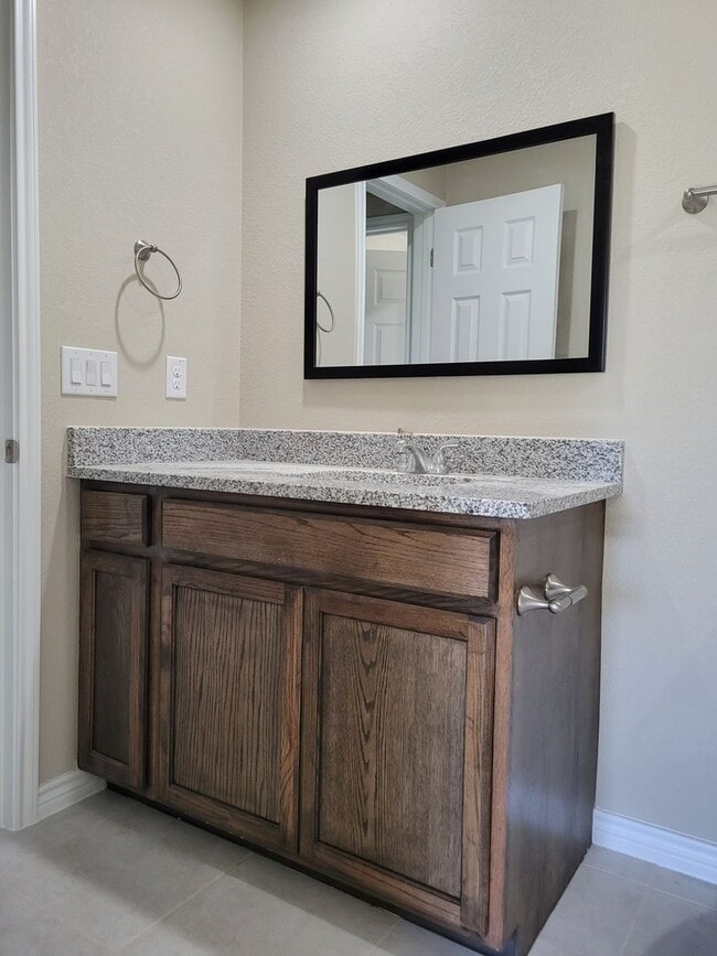 Building Photo - 3909 Turner Ave