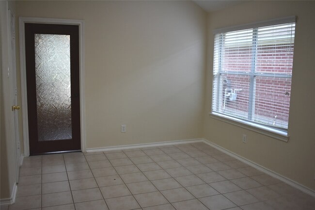 Building Photo - 15318 Ochre Leaf Trail