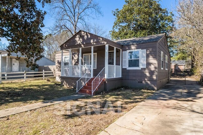 Building Photo - 5832 Court Q