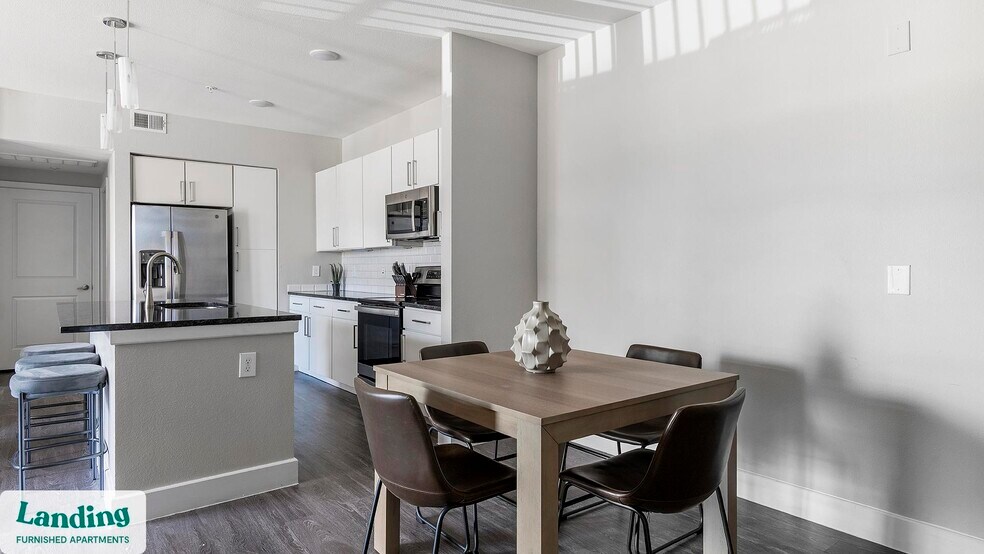 Building Photo - 729 Junction Dr