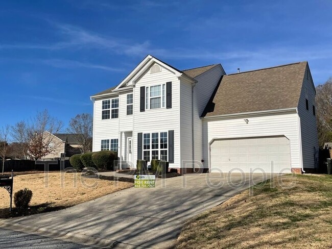 Building Photo - 201 Fairview Lake Way